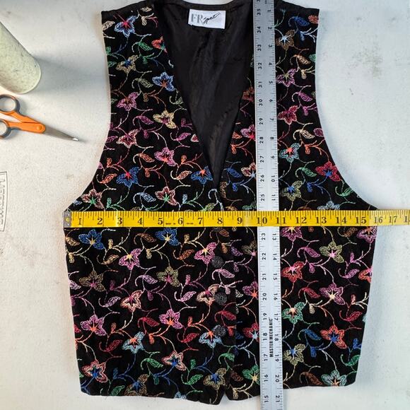 Vintage 90's Embroidered Floral Vest XS Black Boho Retro Dress Whimsigoth Career - Picture 8 of 8